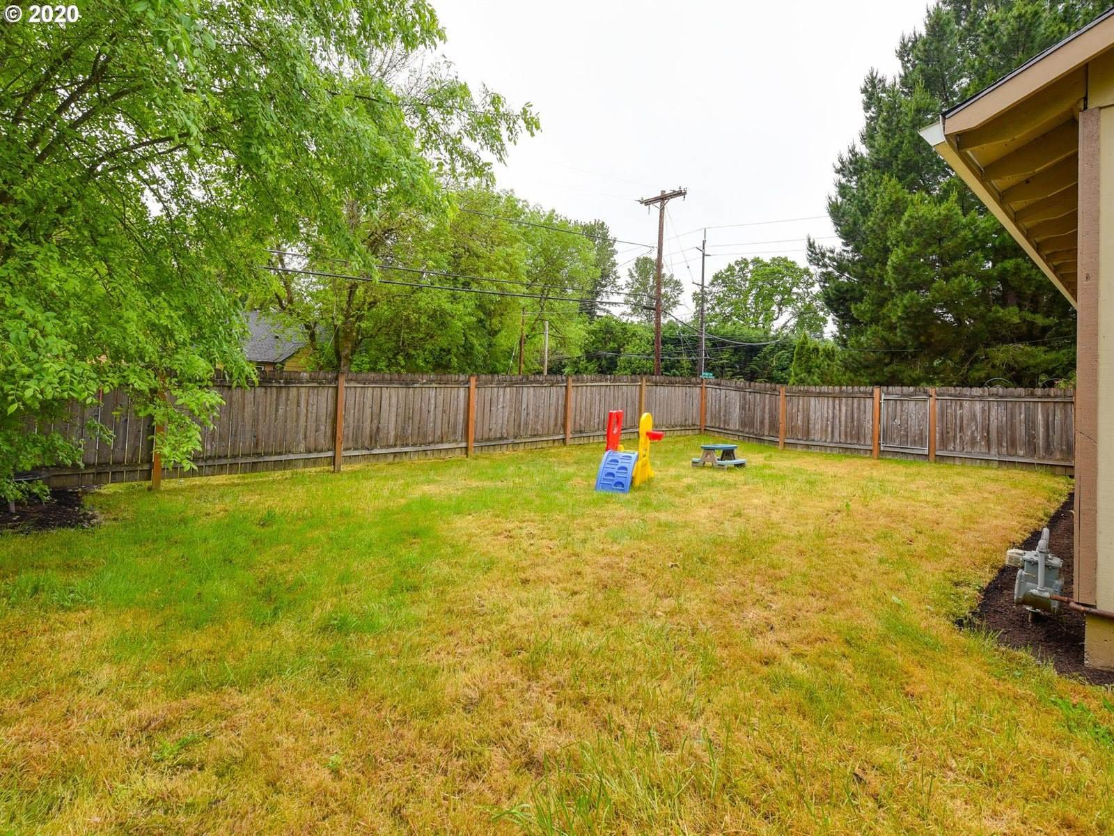 8980 SW 80TH Ave, Portland, OR 97223