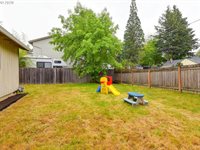 8980 SW 80TH Ave, Portland, OR 97223