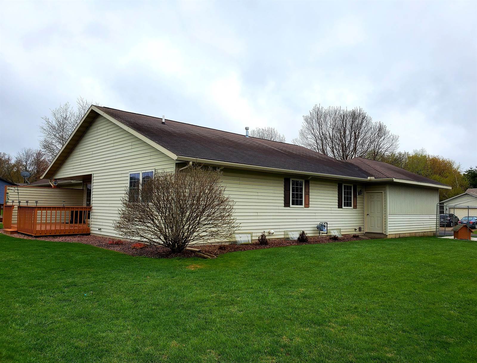 605 N Juno Avenue, Marshfield, WI 54449