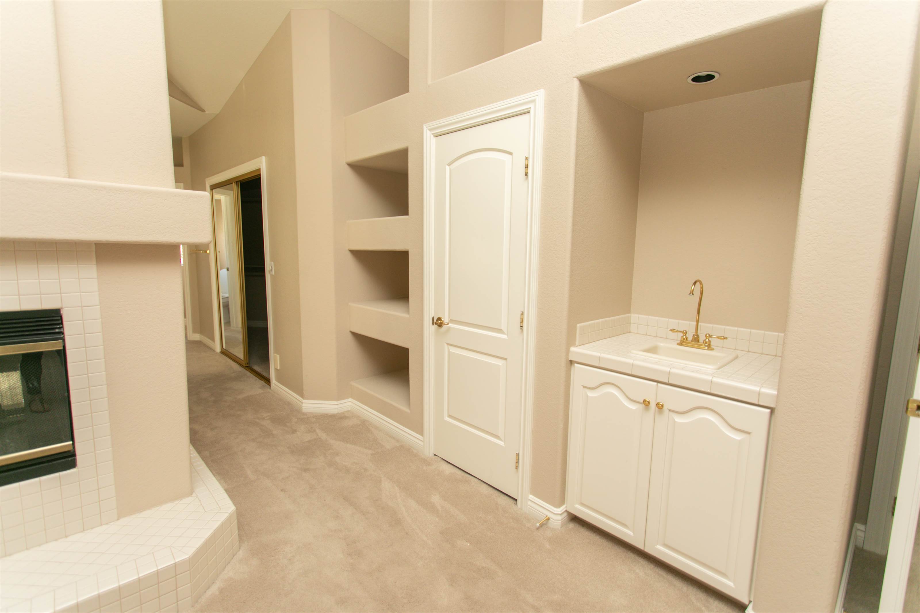 8129 Bay Harbor, Las Vegas, NV 89128