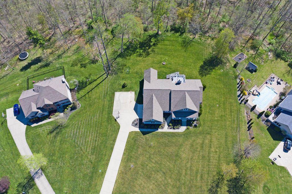 61880 Whispering Pines Drive, Cambridge, OH 43725