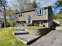 60 Elmer St, Fall River, MA 02720