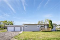 312 38th St East, Williston, ND 58801