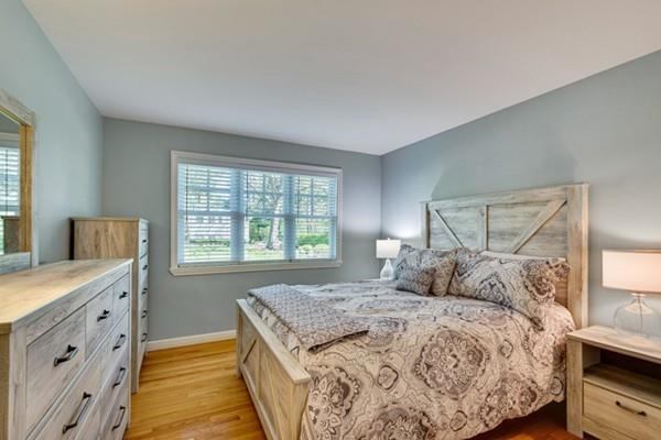 6 Kent Rd, Norwood, MA 02062