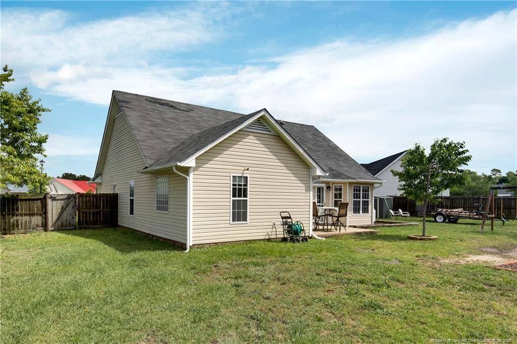 119 Garfield Drive, Raeford, NC 28376