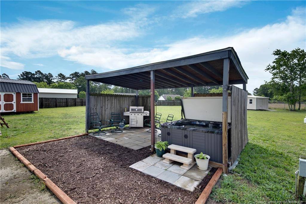 119 Garfield Drive, Raeford, NC 28376