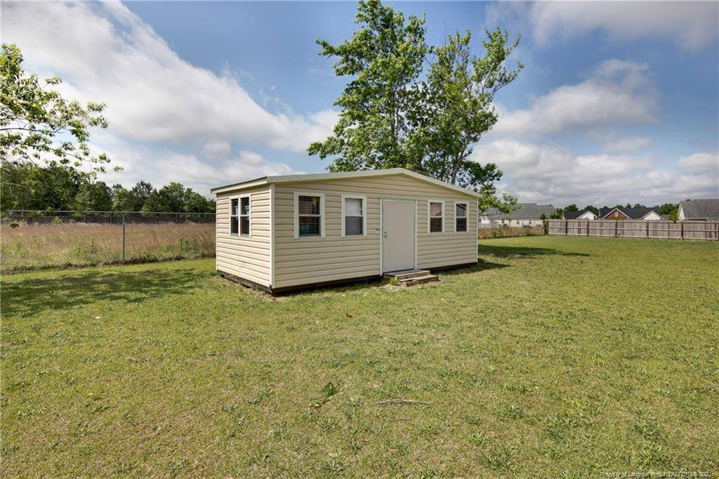 119 Garfield Drive, Raeford, NC 28376