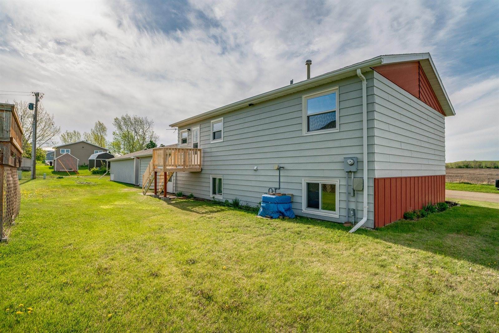 710 Pine Avenue, New Salem, ND 58563