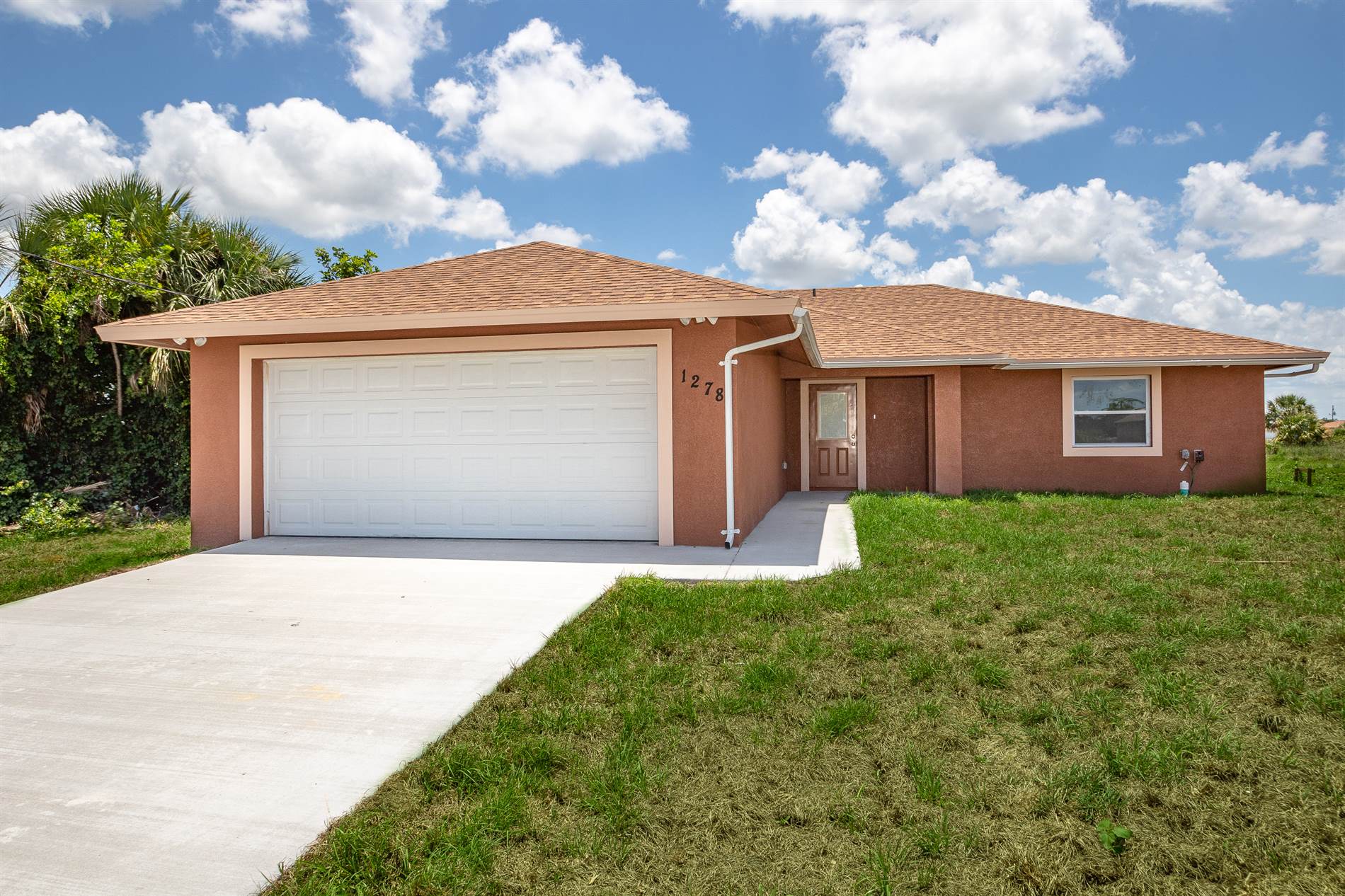 1278 jay terrace, LaBelle, FL 33935