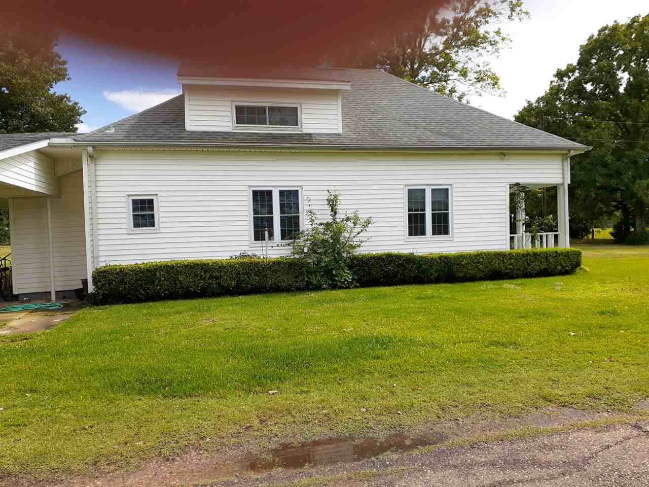 1013 CR 4104, New Boston, TX 75570