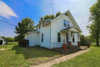 7639 SE 45th St, Tecumseh, KS 66542