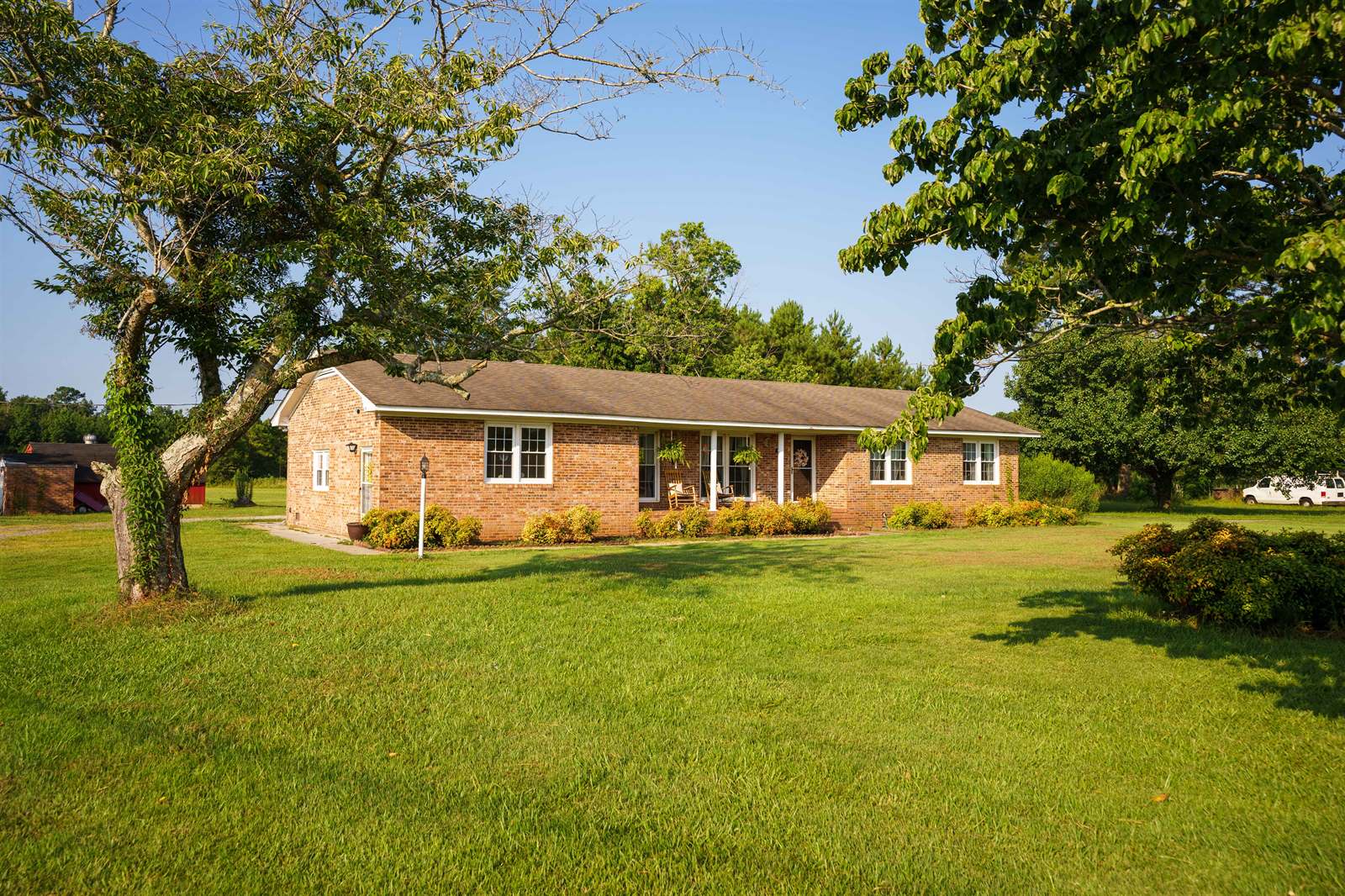 823 Richard Switch Road, Currie, NC 28435