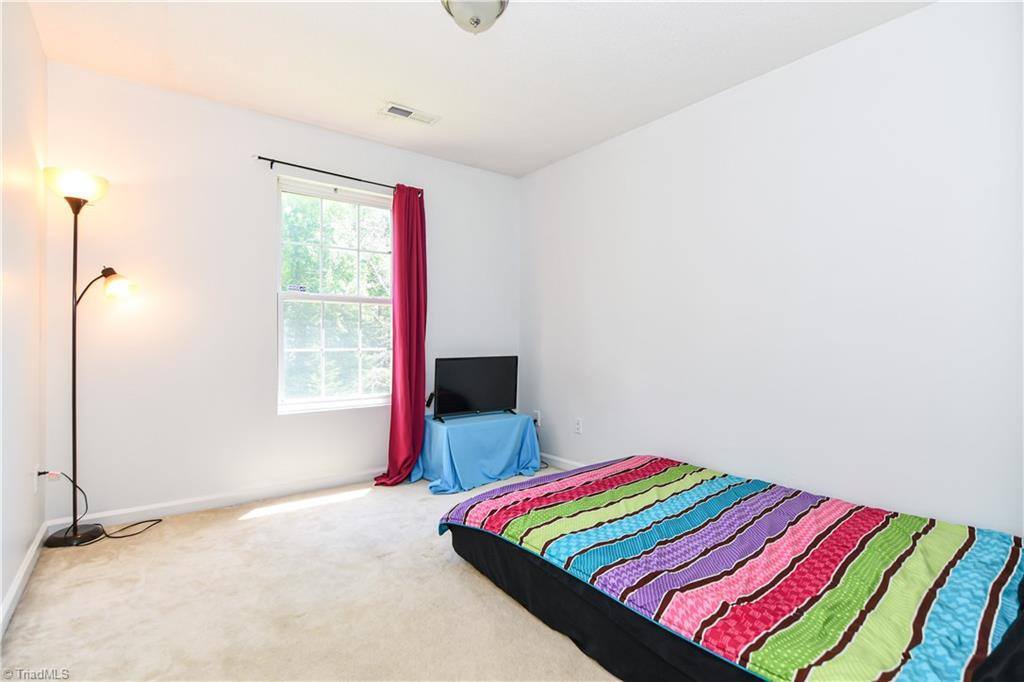 2115 Gramercy Park Drive, Greensboro, NC 27406