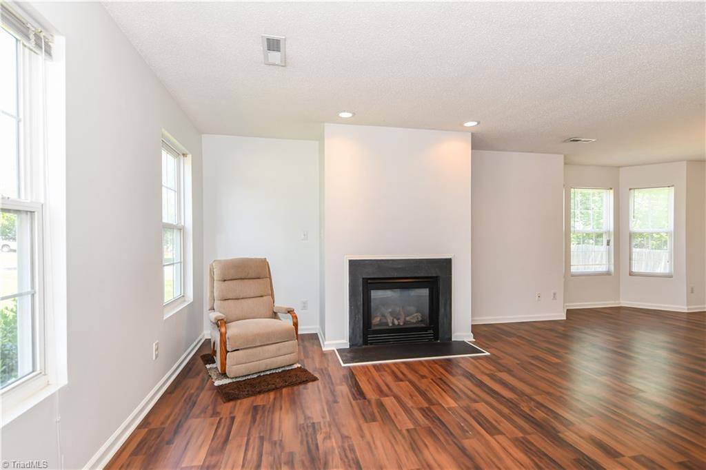 2115 Gramercy Park Drive, Greensboro, NC 27406