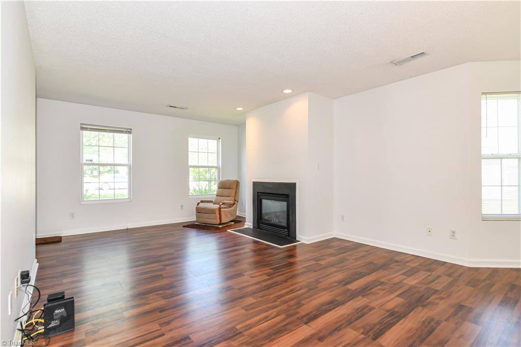 2115 Gramercy Park Drive, Greensboro, NC 27406