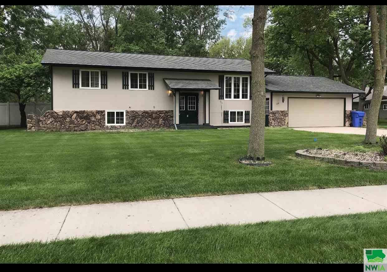 410 E Jefferson, Elk Point, SD 57025