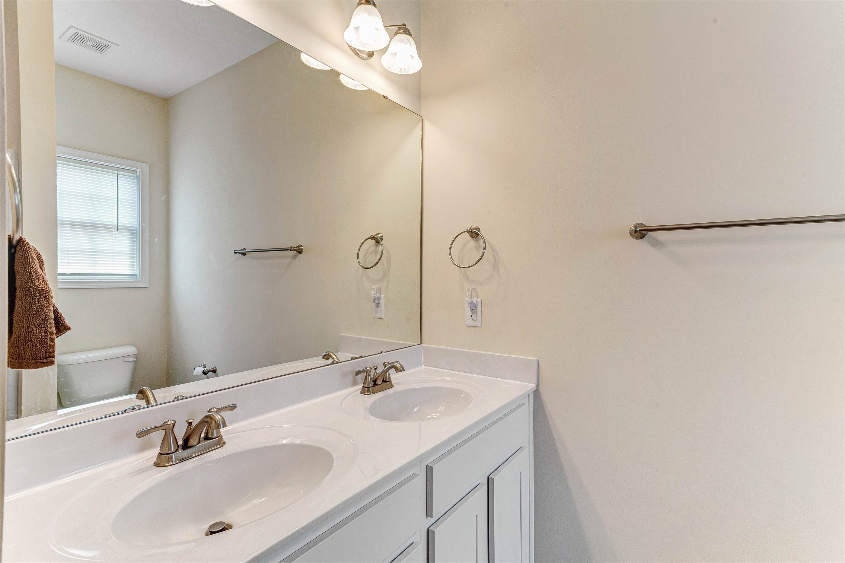 135 Southern Place, Lillington, NC 27546