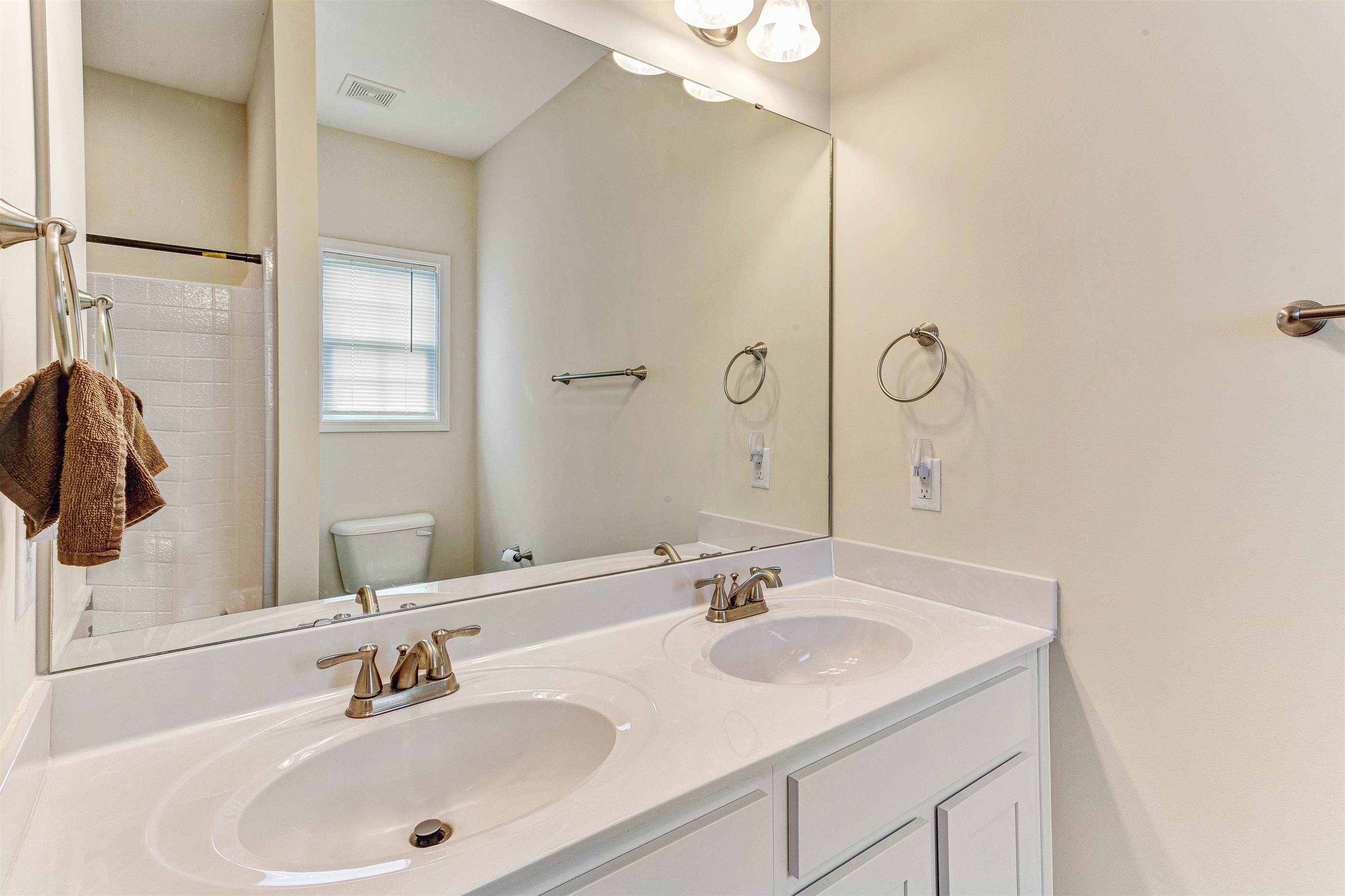 135 Southern Place, Lillington, NC 27546