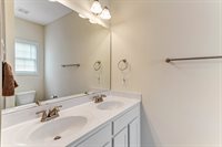 135 Southern Place, Lillington, NC 27546