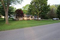 165 West Orchard Street, Perry, MI 48872