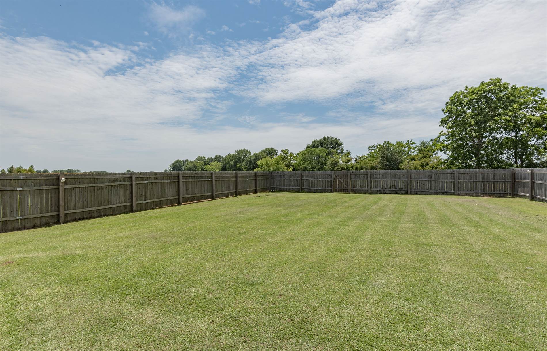 225 Broland Dr., Duson, LA 70592