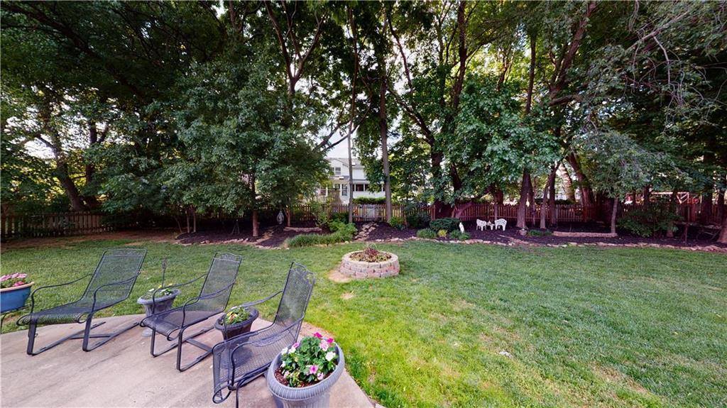 13001 Bluejacket Street, Overland Park, KS 66213