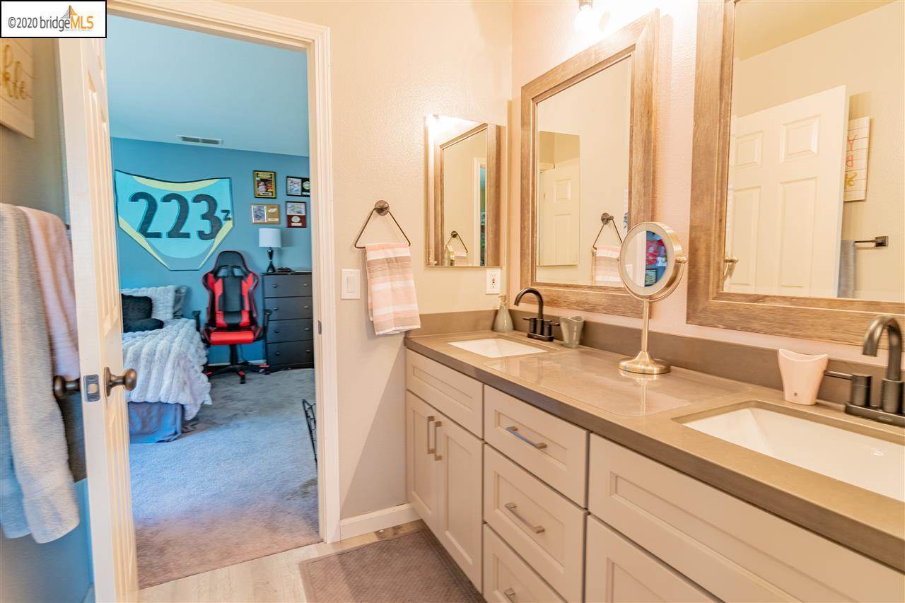 2364 Cambridge Dr, Discovery Bay, CA 94505