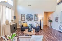 2364 Cambridge Dr, Discovery Bay, CA 94505