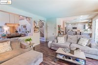 2364 Cambridge Dr, Discovery Bay, CA 94505