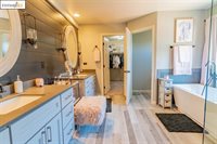 2364 Cambridge Dr, Discovery Bay, CA 94505