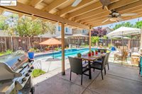 2364 Cambridge Dr, Discovery Bay, CA 94505