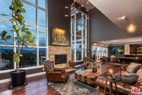 21565 Arcos Drive, Woodland Hills, CA 91364