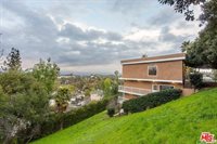 21565 Arcos Drive, Woodland Hills, CA 91364