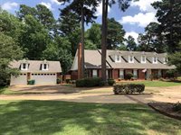 7 Knotty Pine Pl, Texarkana, TX 75503