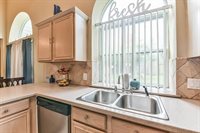 1915 Laurel Brook Lane, Houston, TX 77014