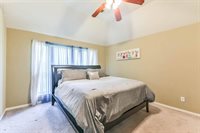 1915 Laurel Brook Lane, Houston, TX 77014