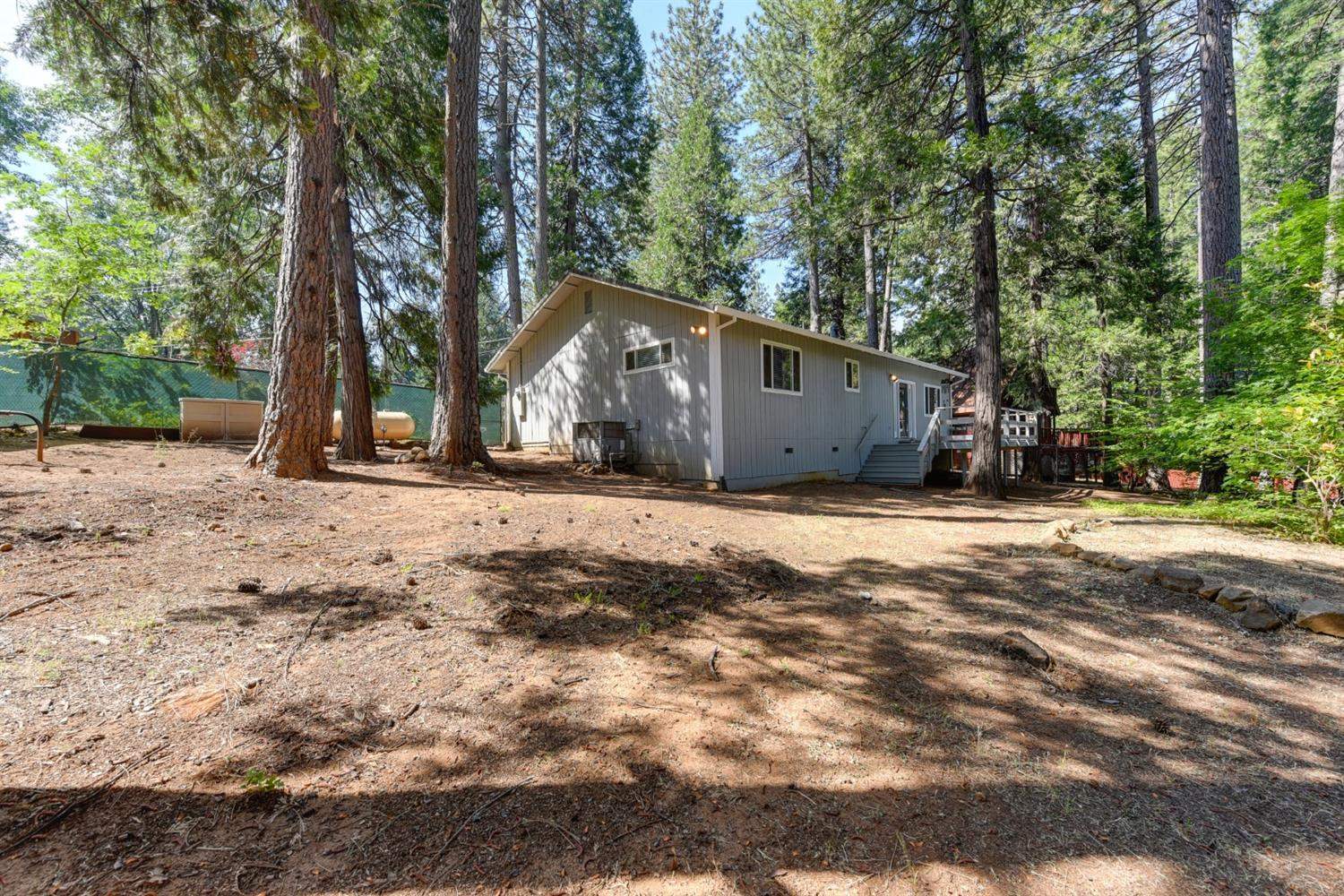 6125 Perch Court, Pollock Pines, CA 95726