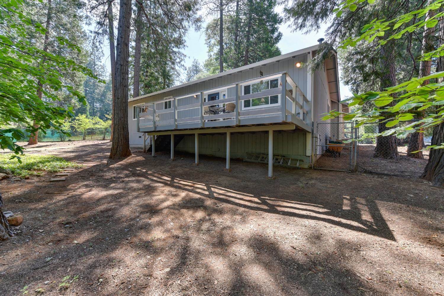 6125 Perch Court, Pollock Pines, CA 95726