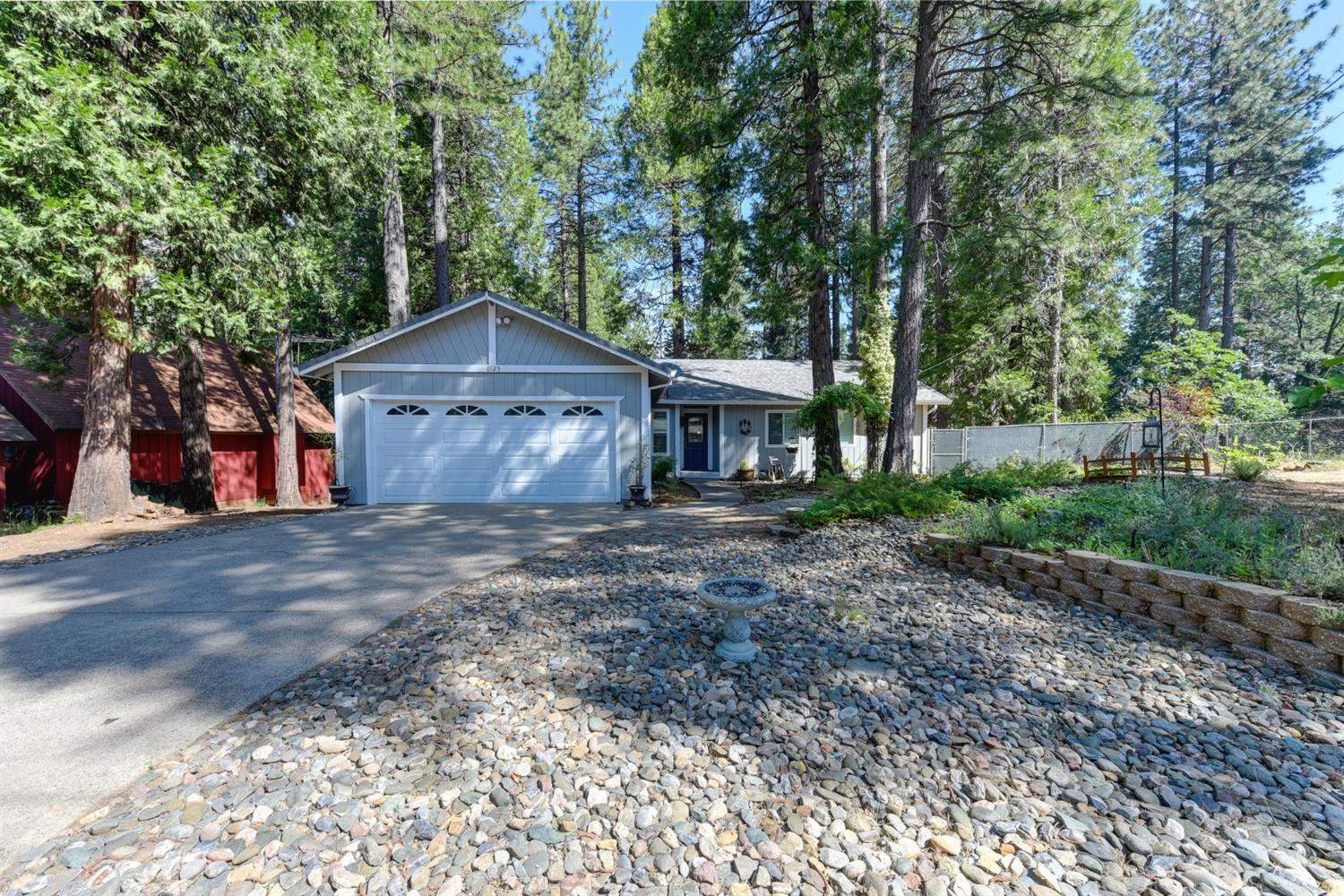 6125 Perch Court, Pollock Pines, CA 95726