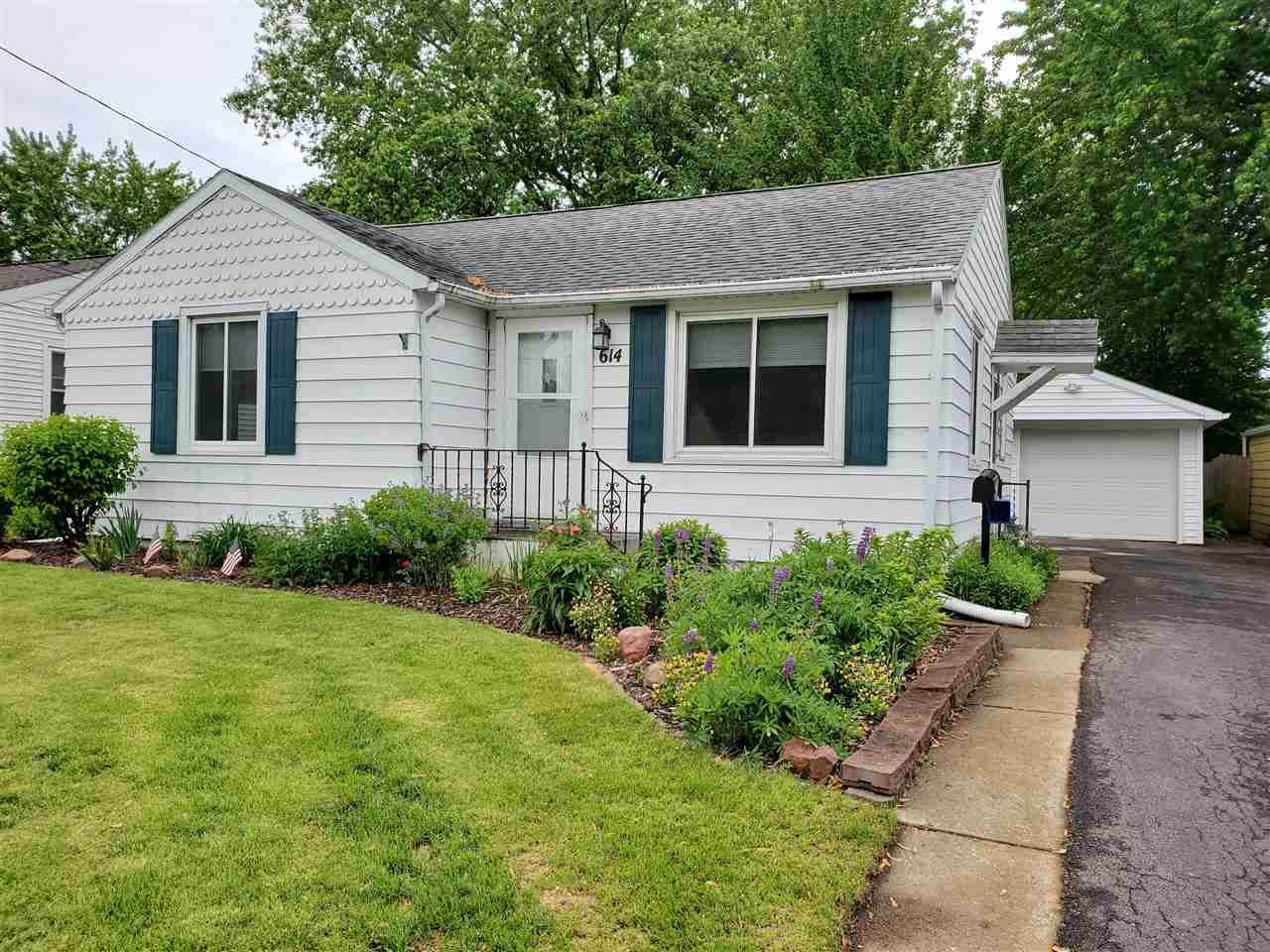 614 N Ash Avenue, Marshfield, WI 54449