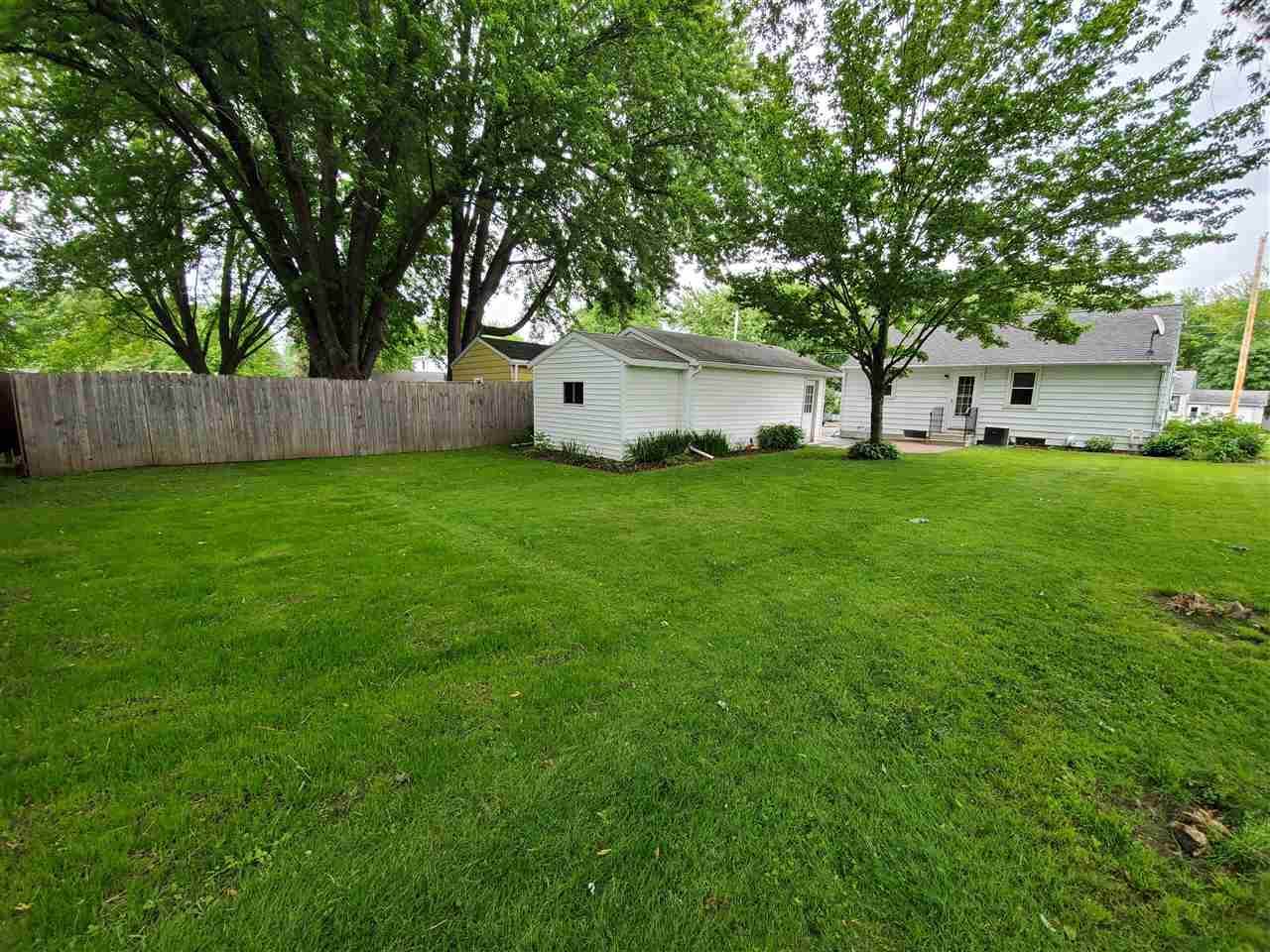 614 N Ash Avenue, Marshfield, WI 54449