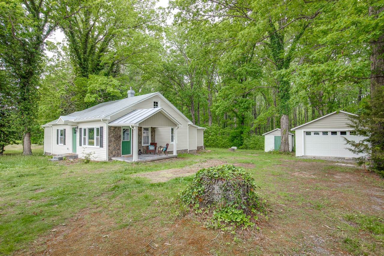 16296 Woodman Hall Road, Beaverdam, VA 23192