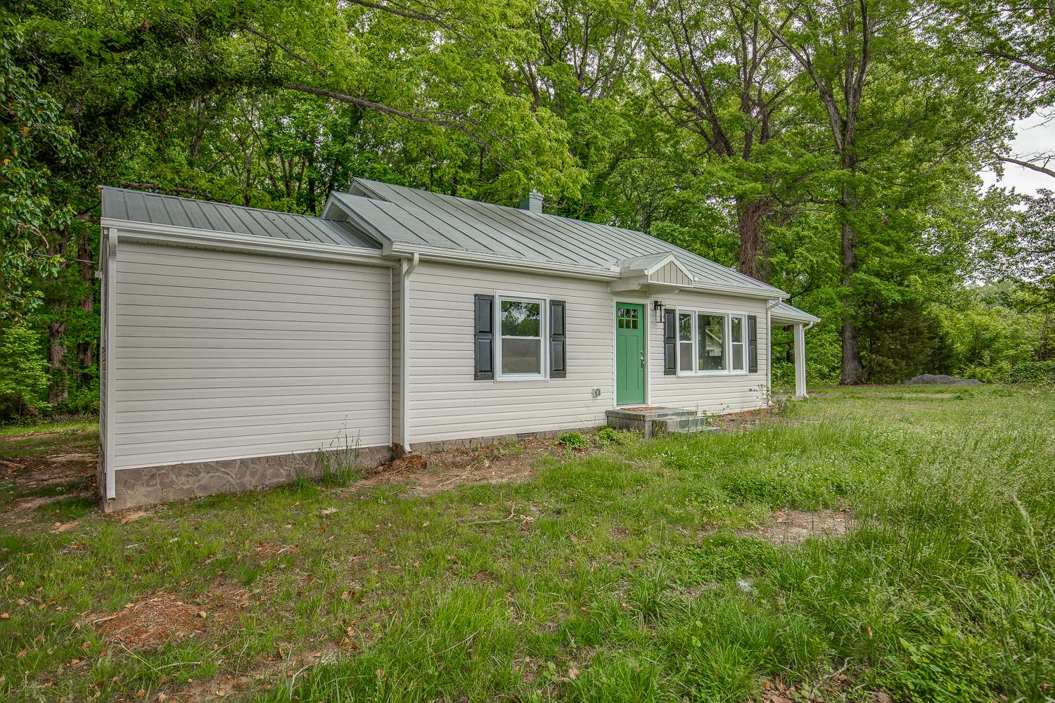 16296 Woodman Hall Road, Beaverdam, VA 23192