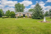 6850 Castlewood Drive NW, Carroll, OH 43112