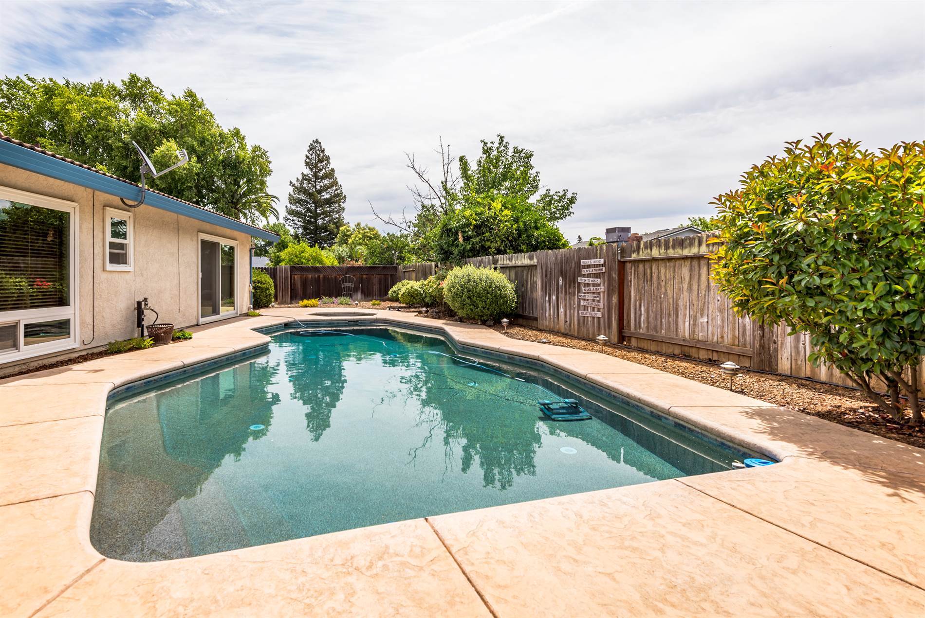 8700 OConnell Court, Elk Grove, CA 95624