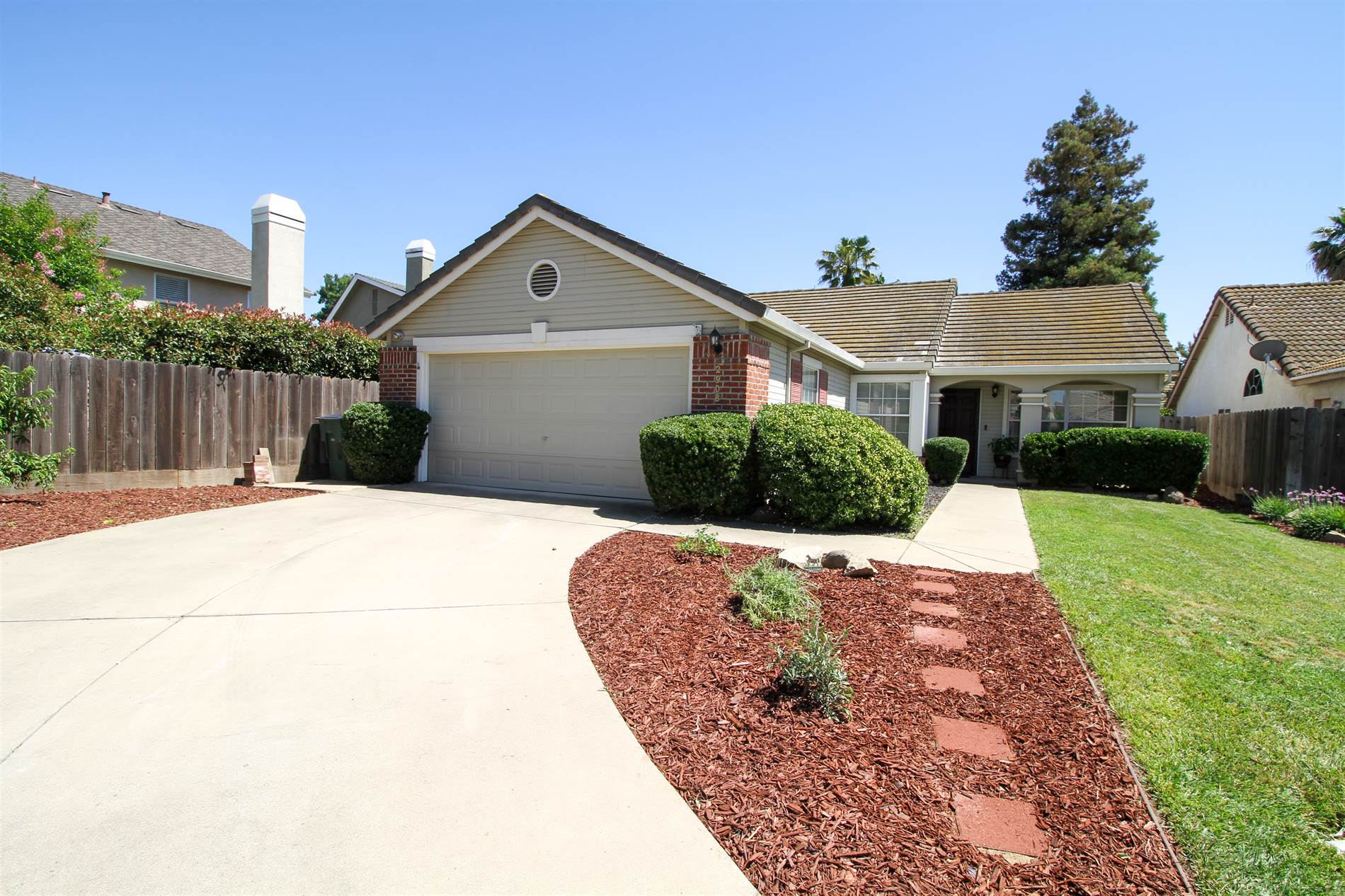 2908 Suncrest Court, Modesto, CA 95355