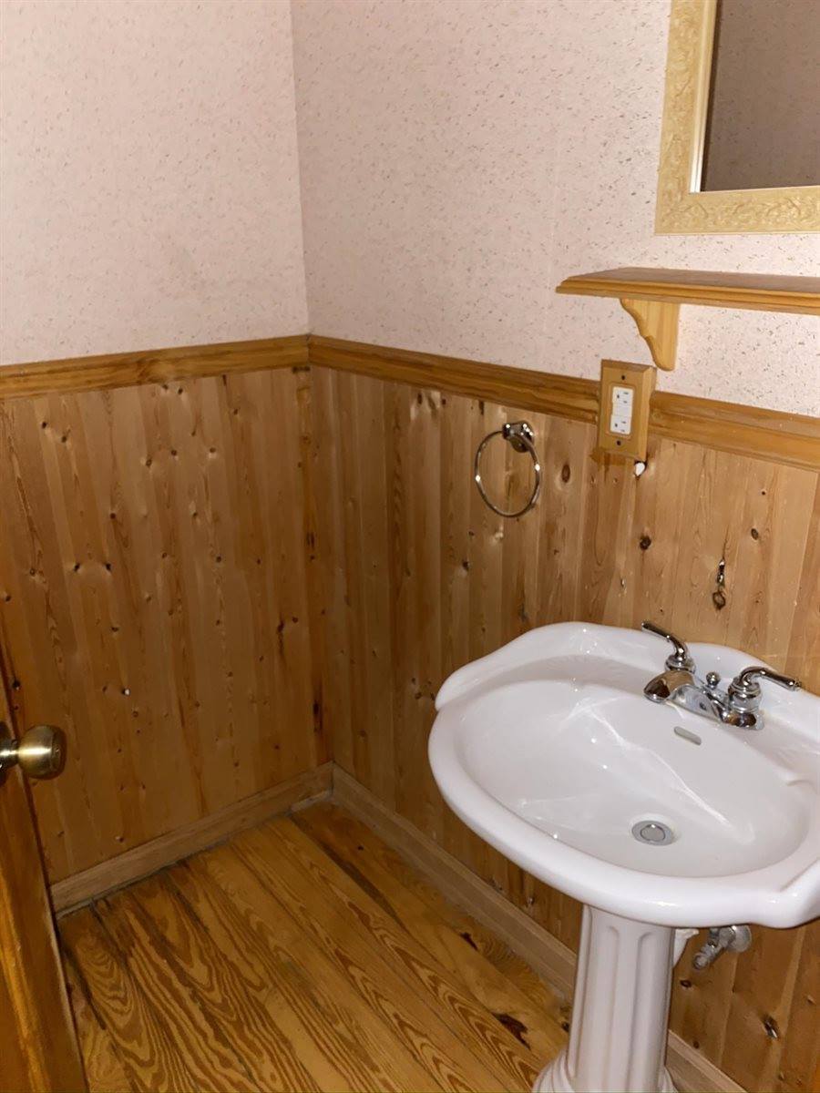 1623 Farming Rock Rd, Chickamauga, GA 30707