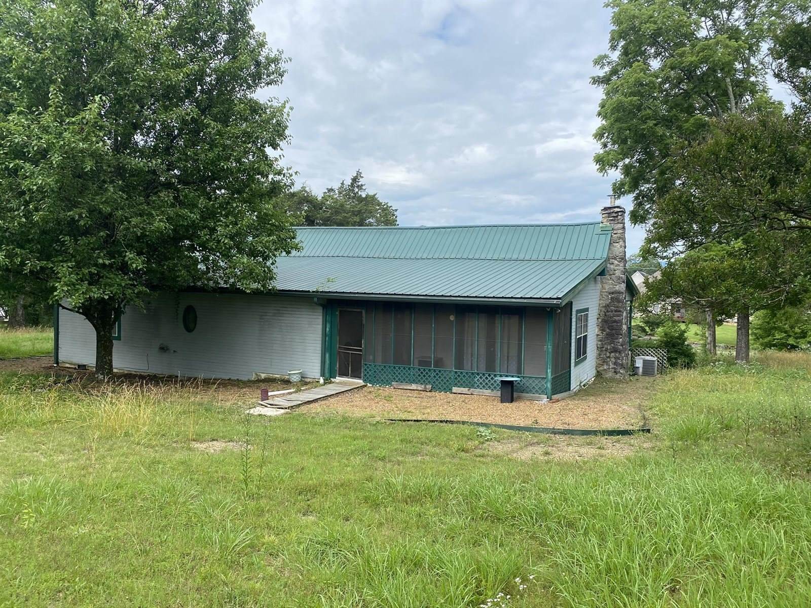 1623 Farming Rock Rd, Chickamauga, GA 30707