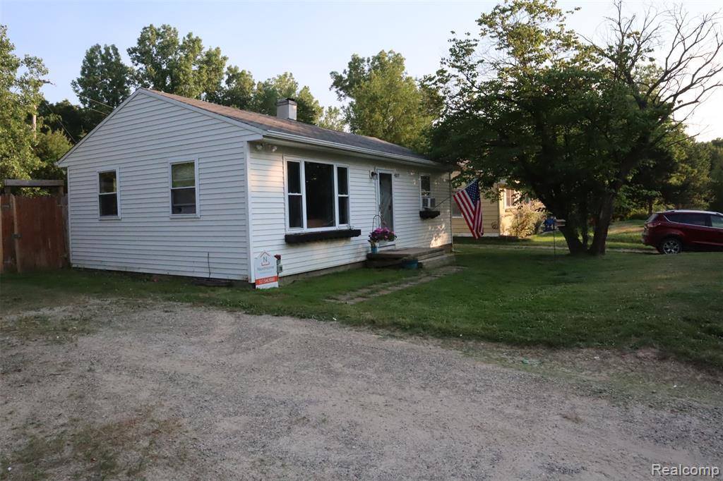 4217 West Allen Road, Howell Township, MI 48855