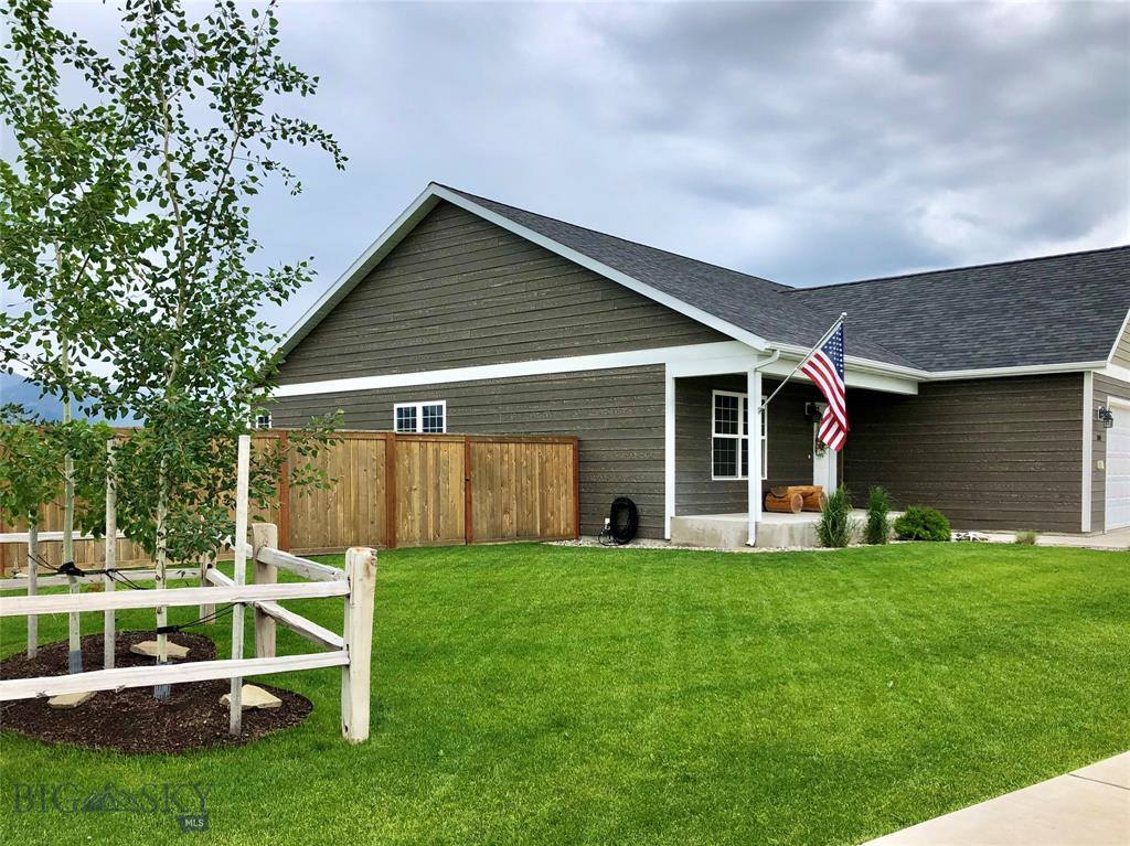 1104 Powers Blvd, Belgrade, MT 59714